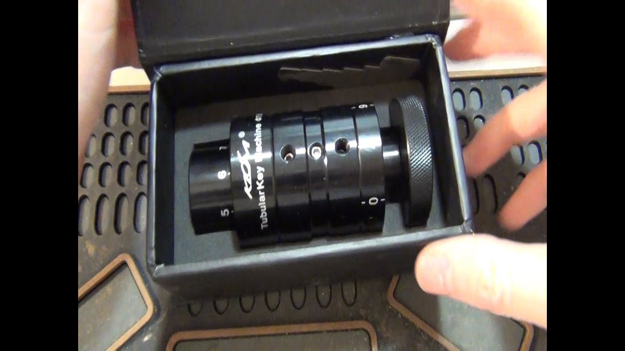 (220) Klom Tubular Key Machine Review & Demonstration
